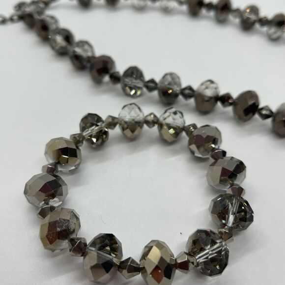 Adorable necklace and bracelet set - Picture 2 of 2